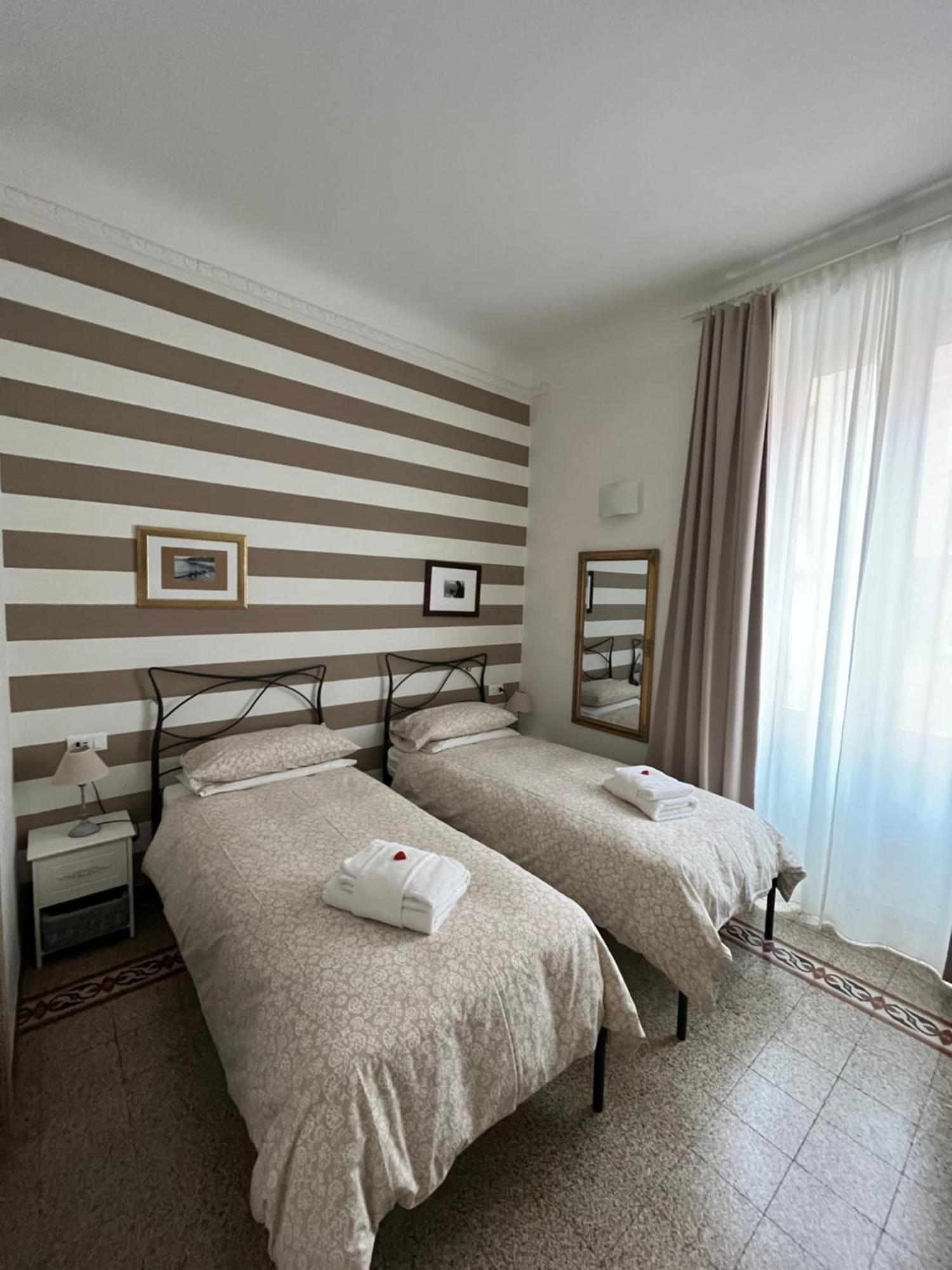 Affittacamere Perla Del Prione La Spezia Habitación foto